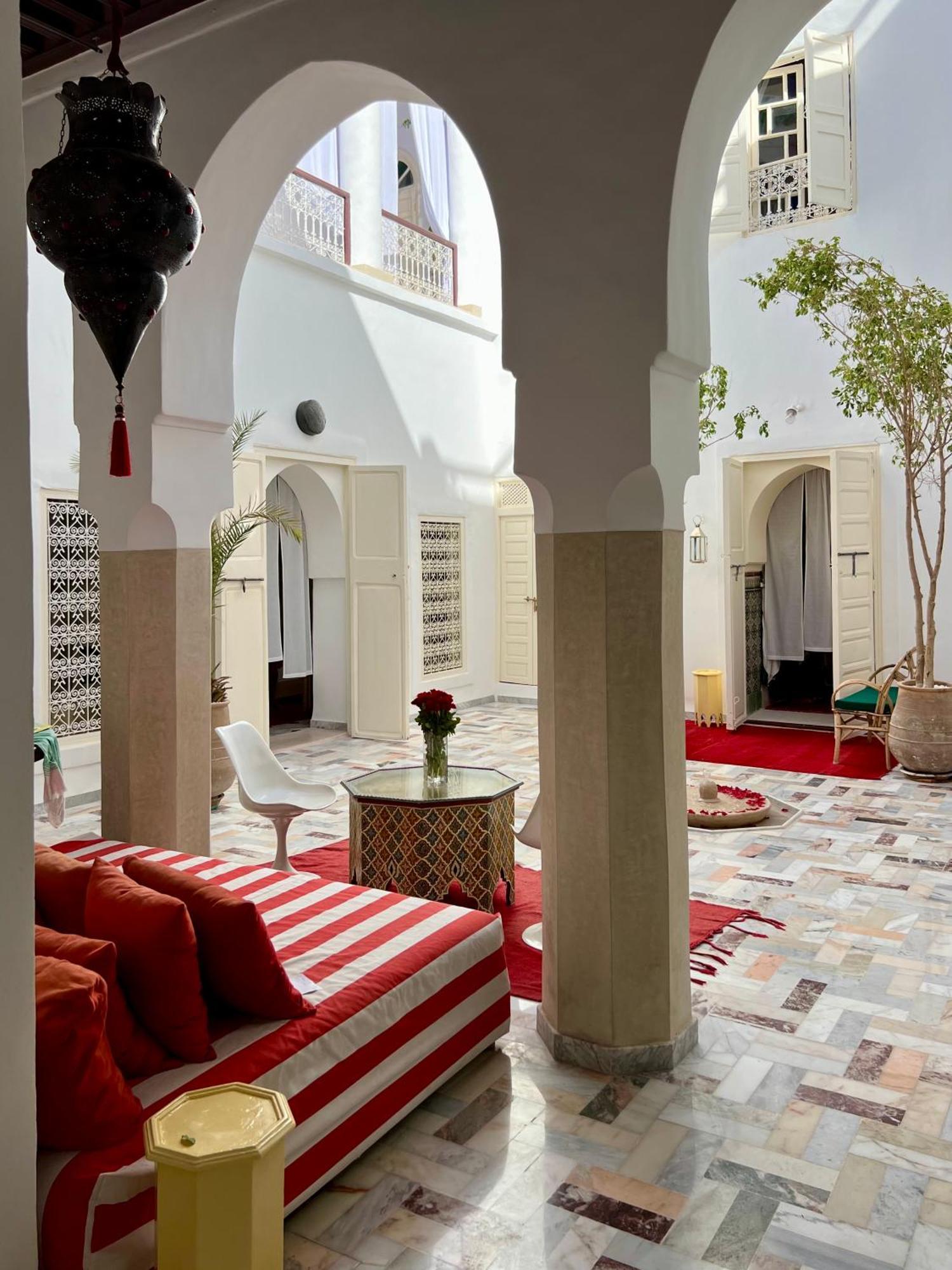 Bed and Breakfast Riad Tizwa Marrakech Марракеш Экстерьер фото