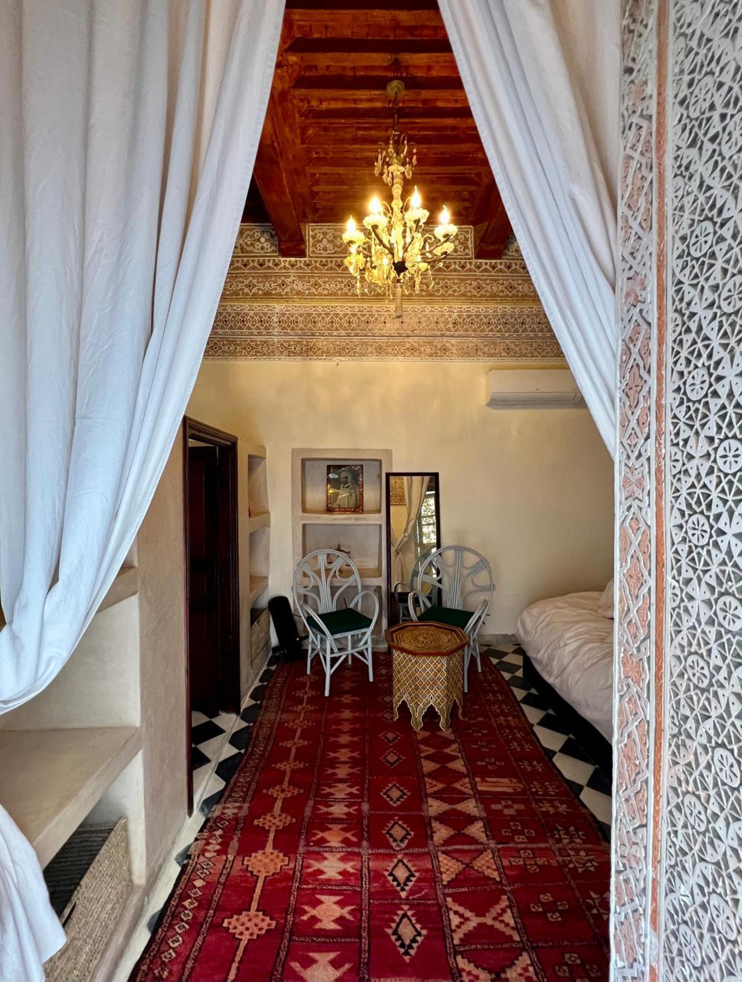 Bed and Breakfast Riad Tizwa Marrakech Марракеш Экстерьер фото